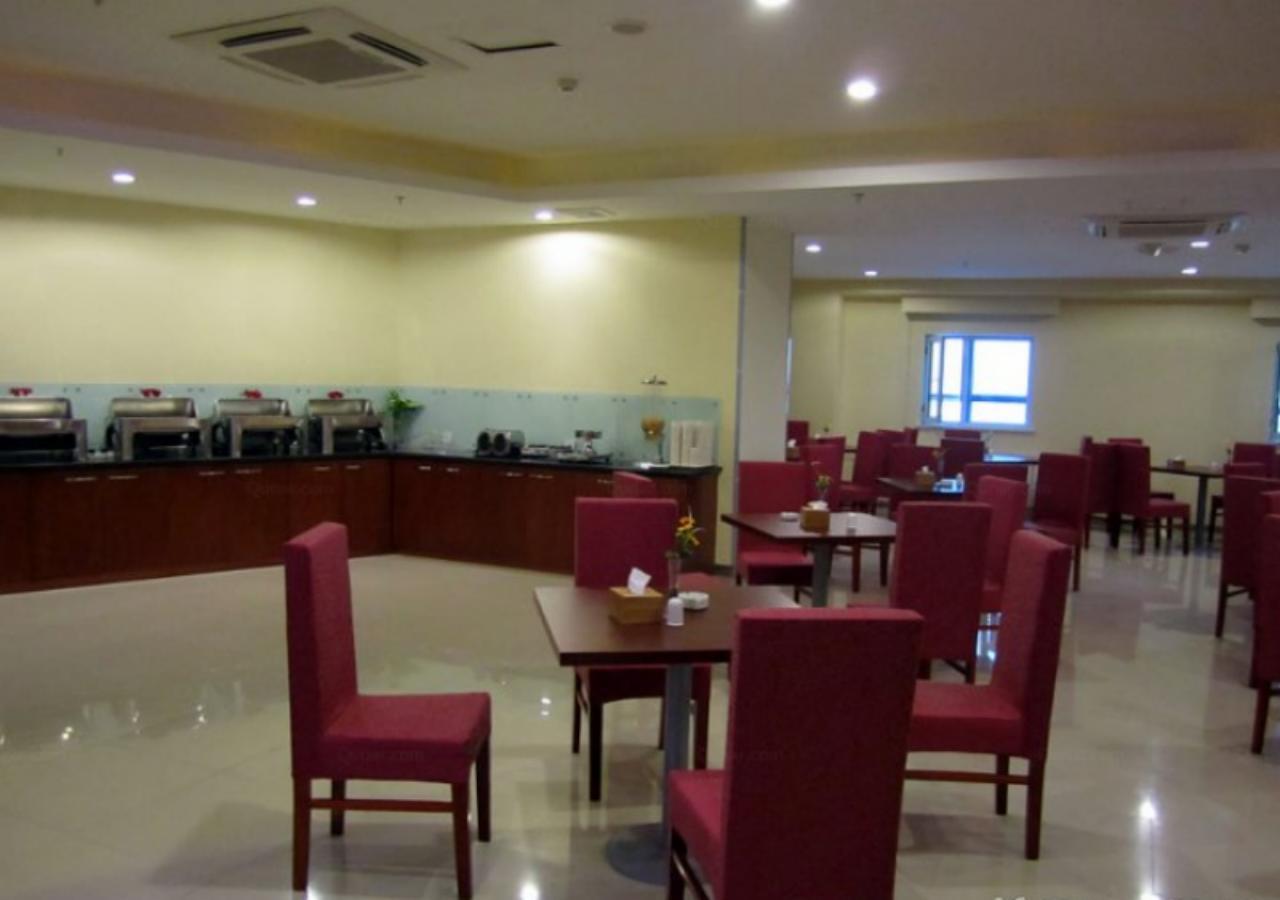 汉庭哈尔滨火车站酒店 外观 照片